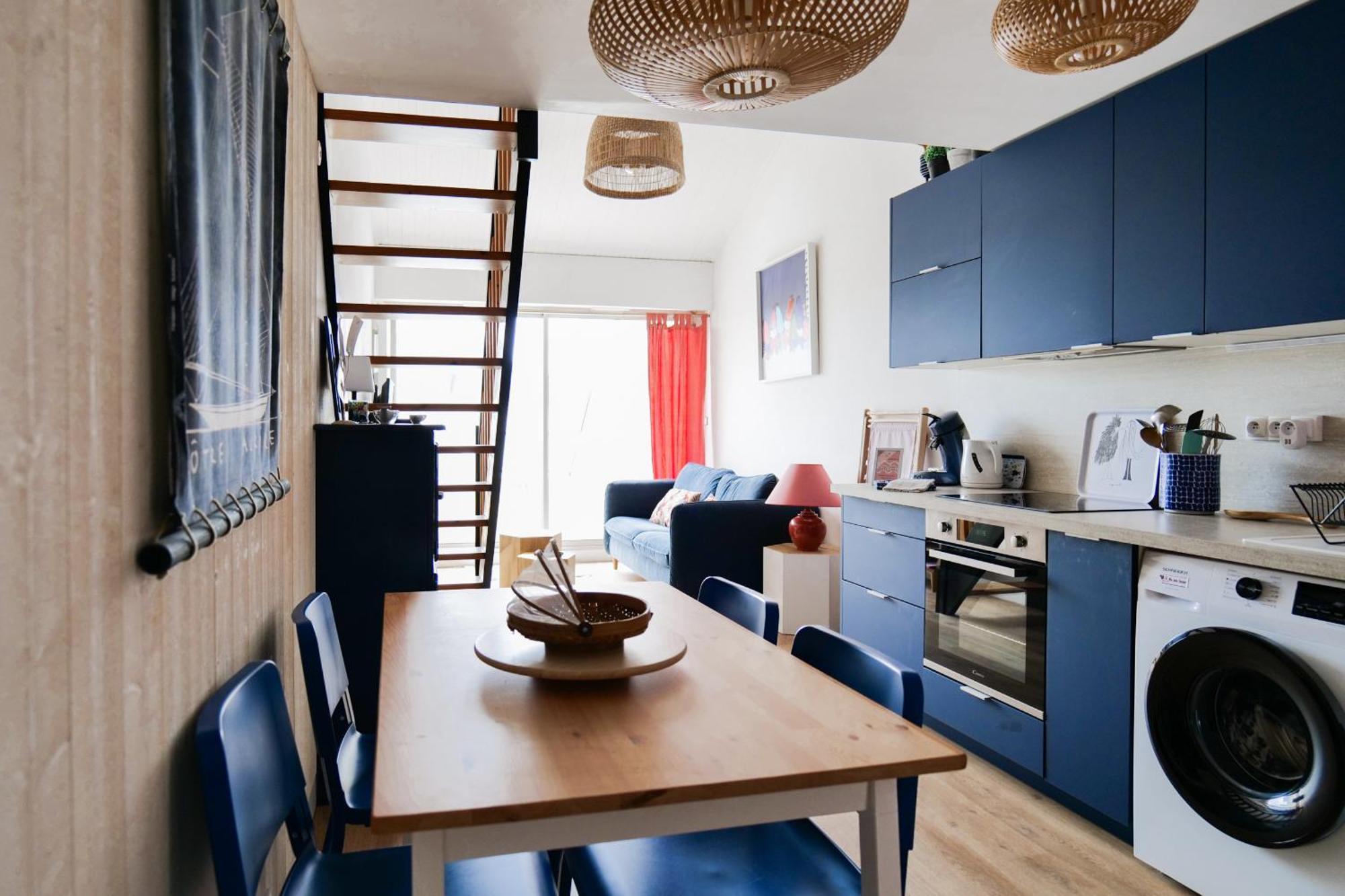 Appartement Renove Avec Gout Et Idealement Situe A Deux Pas Du Remblai لي سابلِ دولونْ المظهر الخارجي الصورة