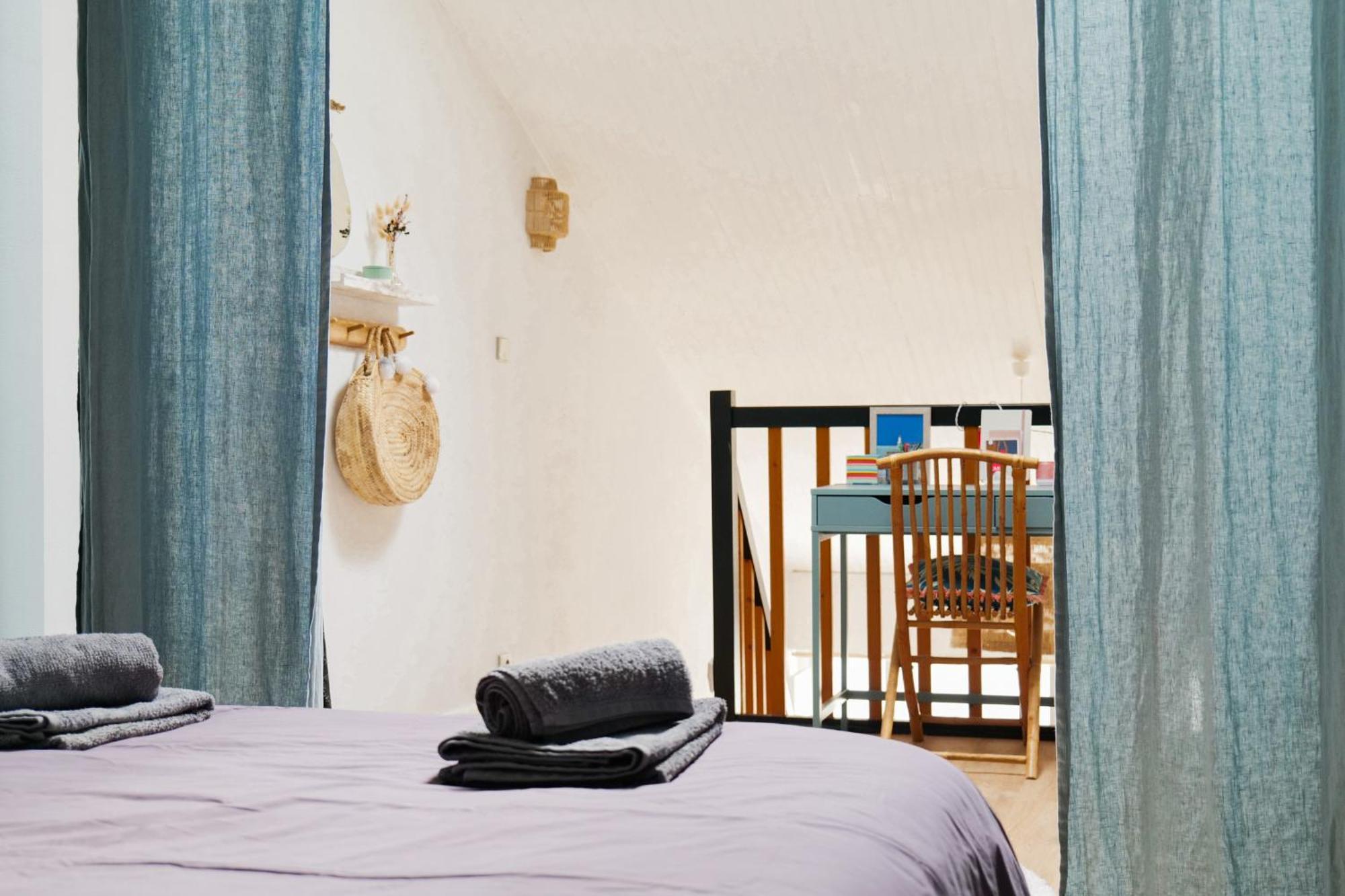 Appartement Renove Avec Gout Et Idealement Situe A Deux Pas Du Remblai لي سابلِ دولونْ المظهر الخارجي الصورة